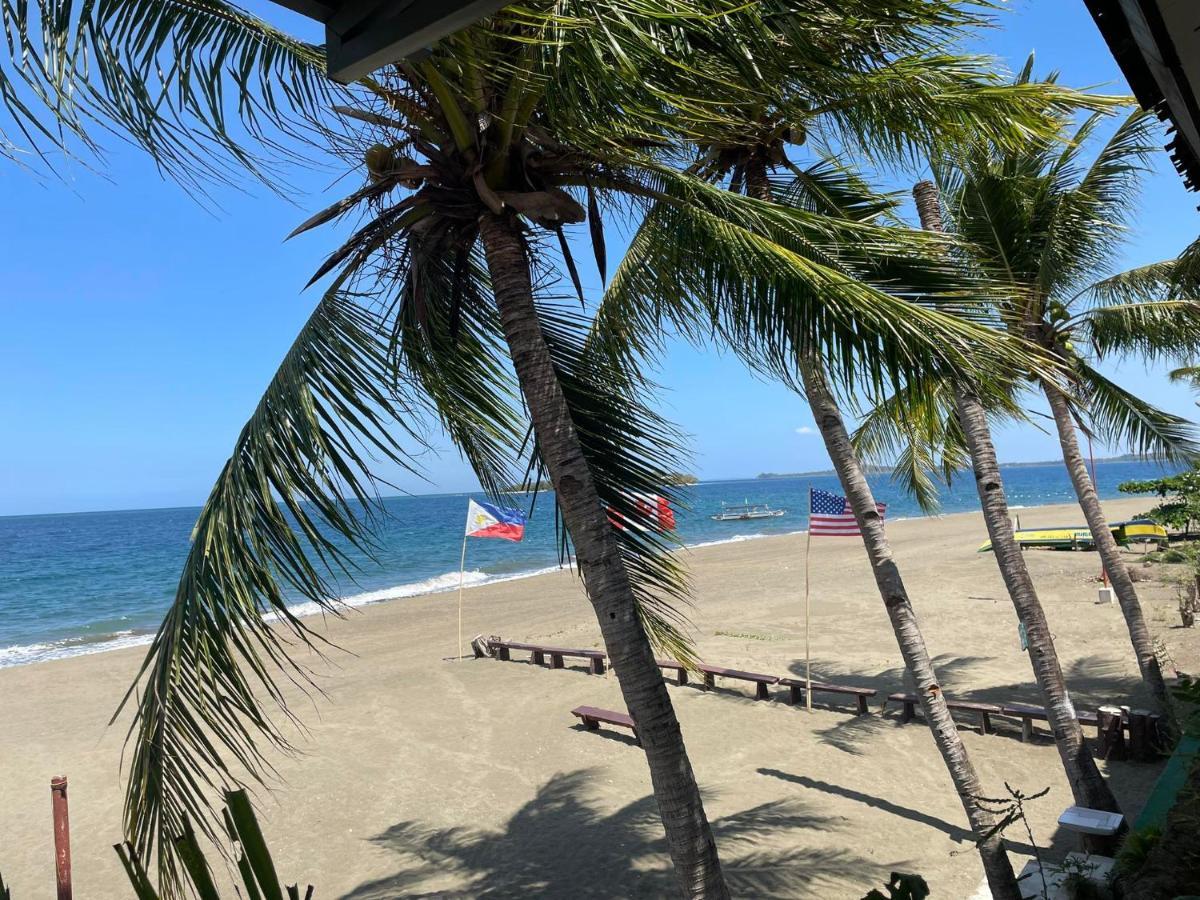 Sunbloom Beachfront Hotel And Restaurant Zambales Sinabacan Exterior photo