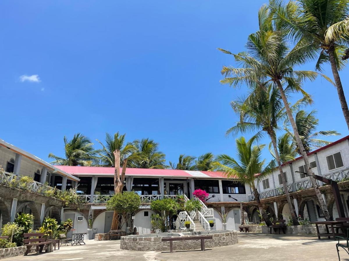 Sunbloom Beachfront Hotel And Restaurant Zambales Sinabacan Exterior photo